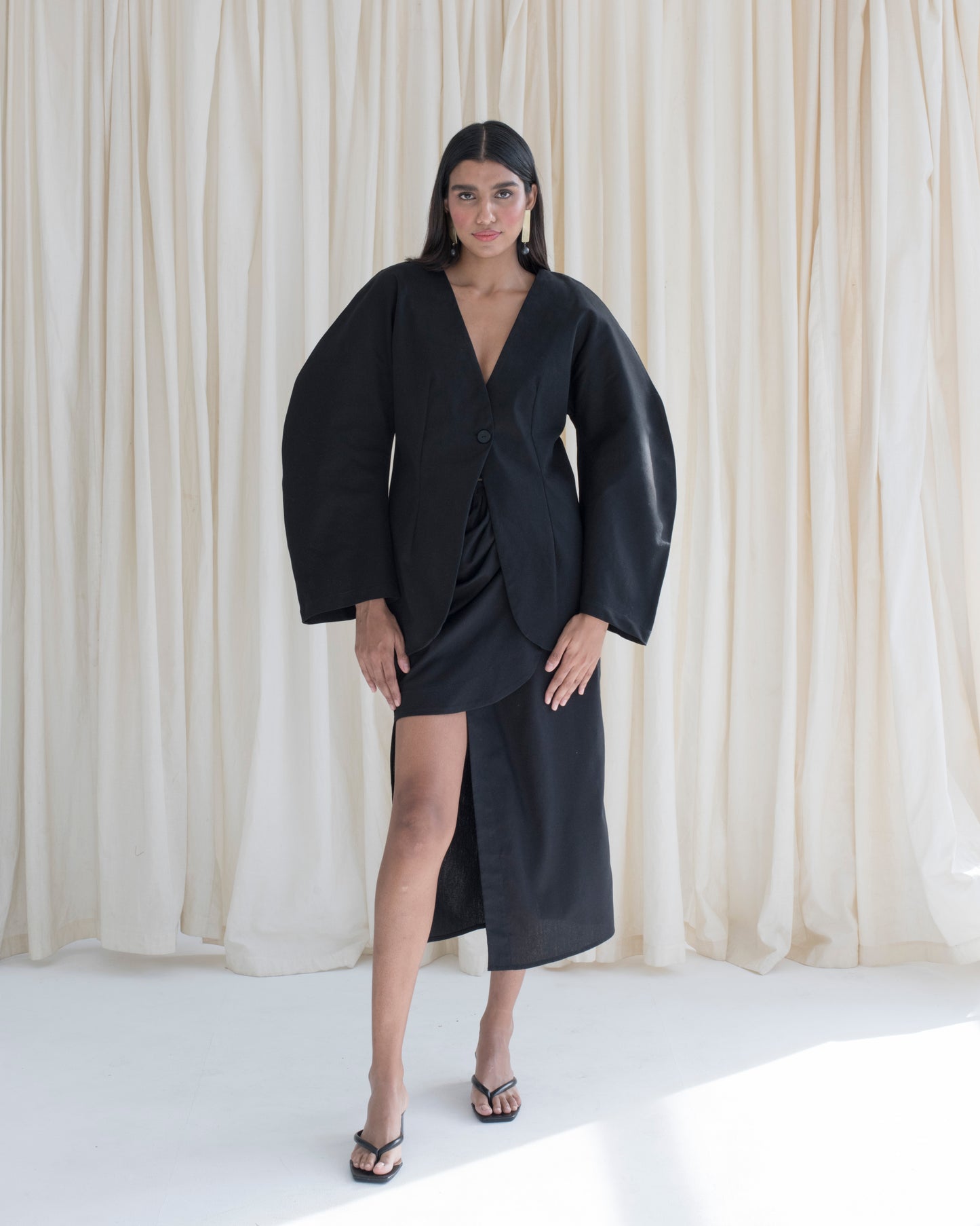 Oval Sleeve Blazer