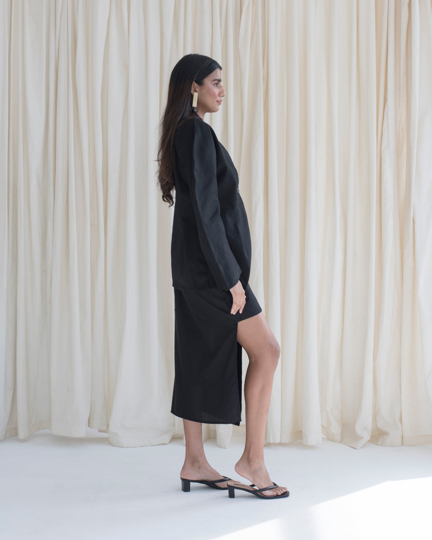 Oval Sleeve Blazer