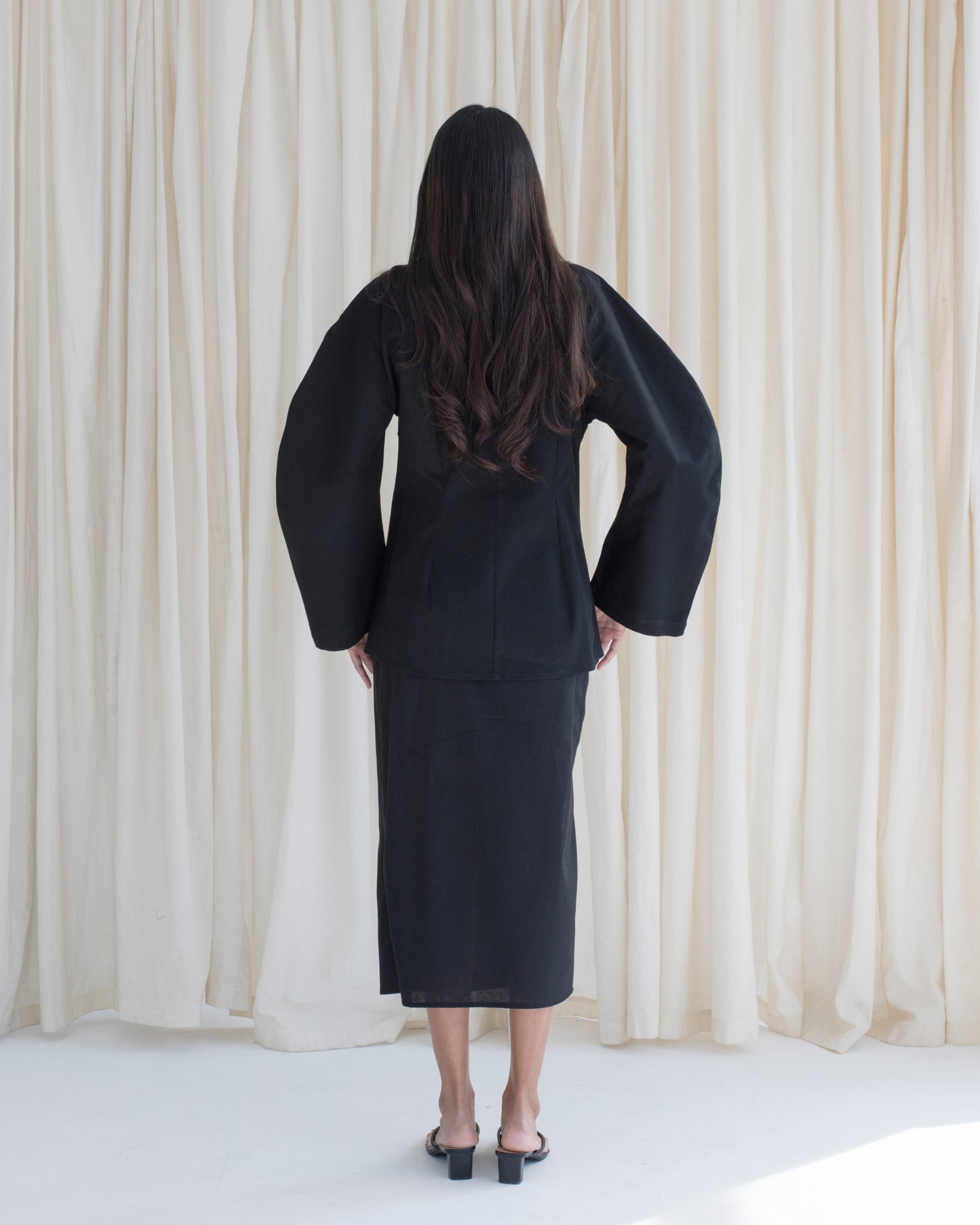 Oval Sleeve Blazer