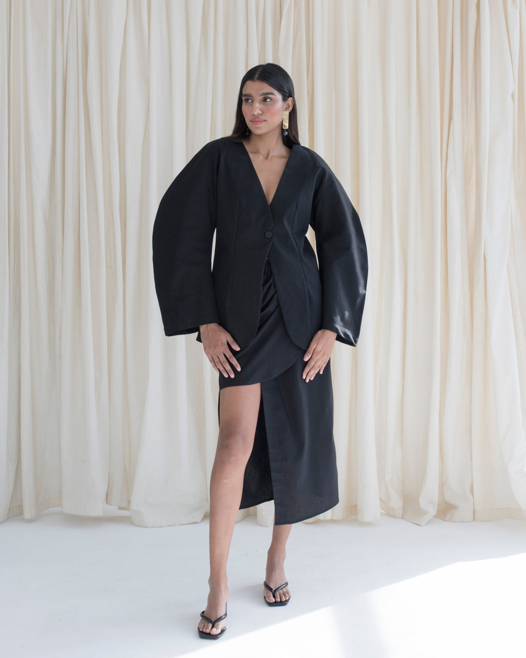 Oval Sleeve Blazer
